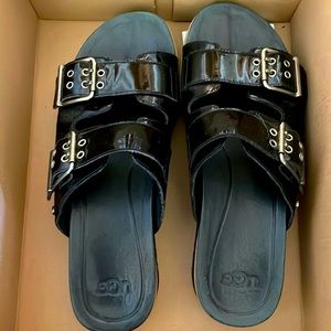 UGG summer sandals with buckle details 8 excellent